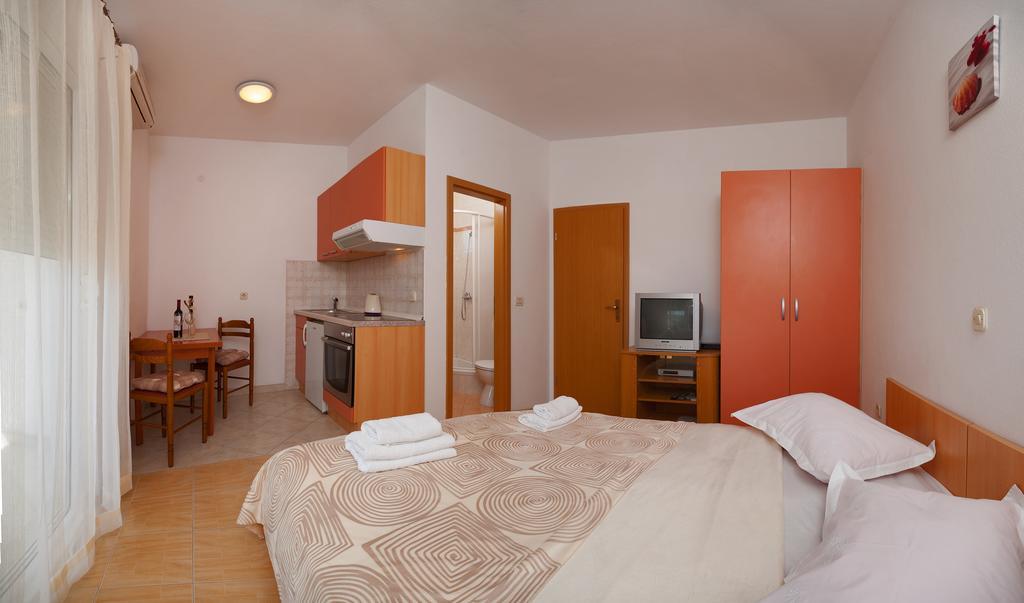 Appartement House Marta à Baška Voda Chambre photo