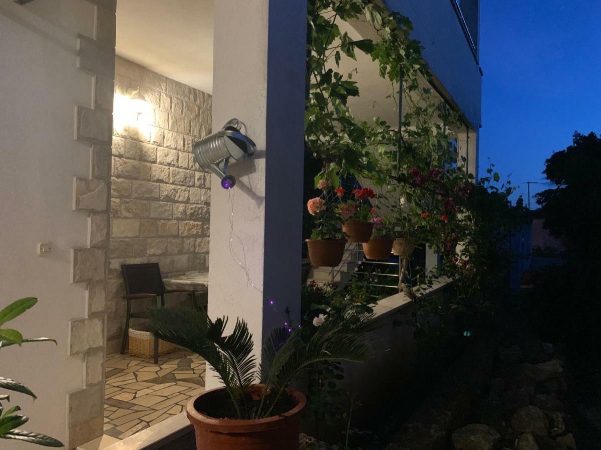 Appartement House Marta à Baška Voda Extérieur photo